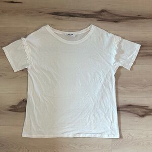 Double Zero white ruffle sleeve tee